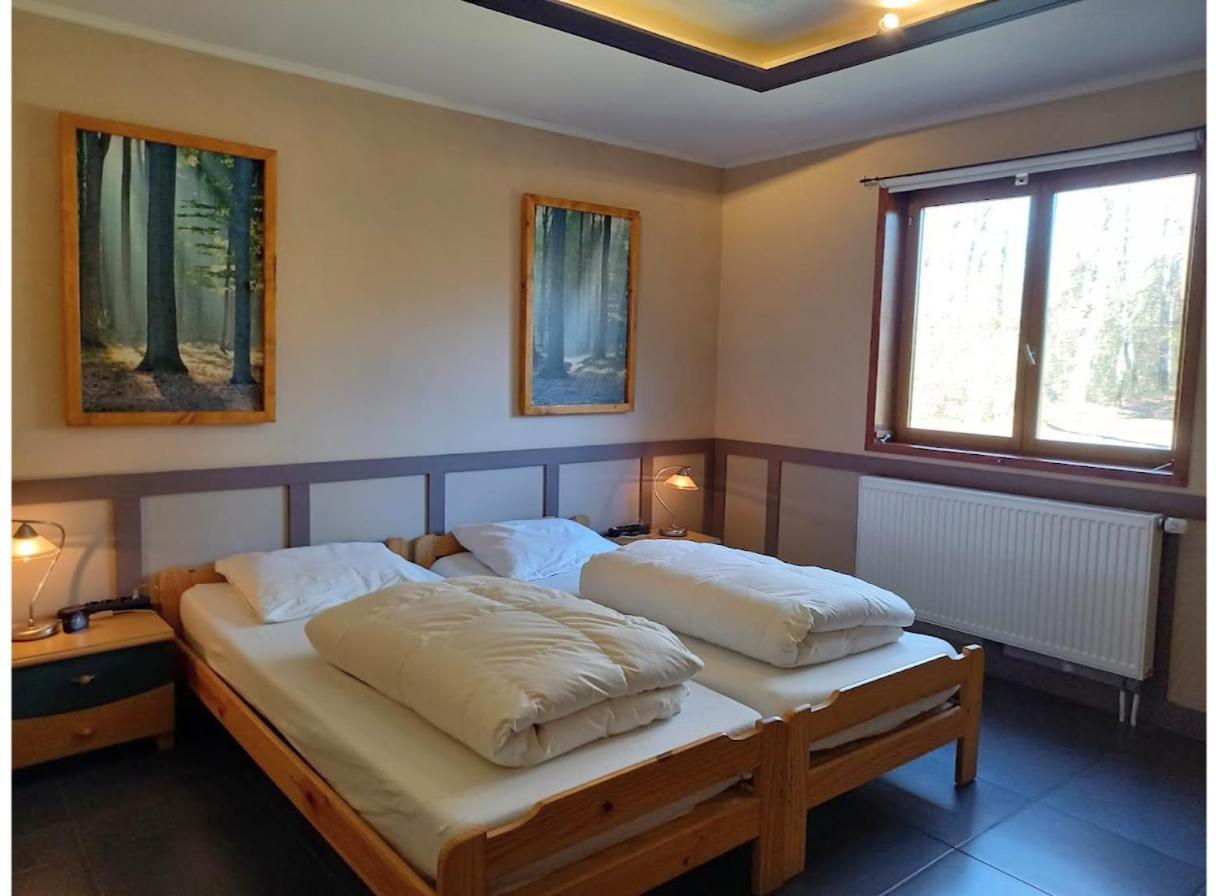 Holiday Home"Monsieur Nips" Érezée エクステリア 写真