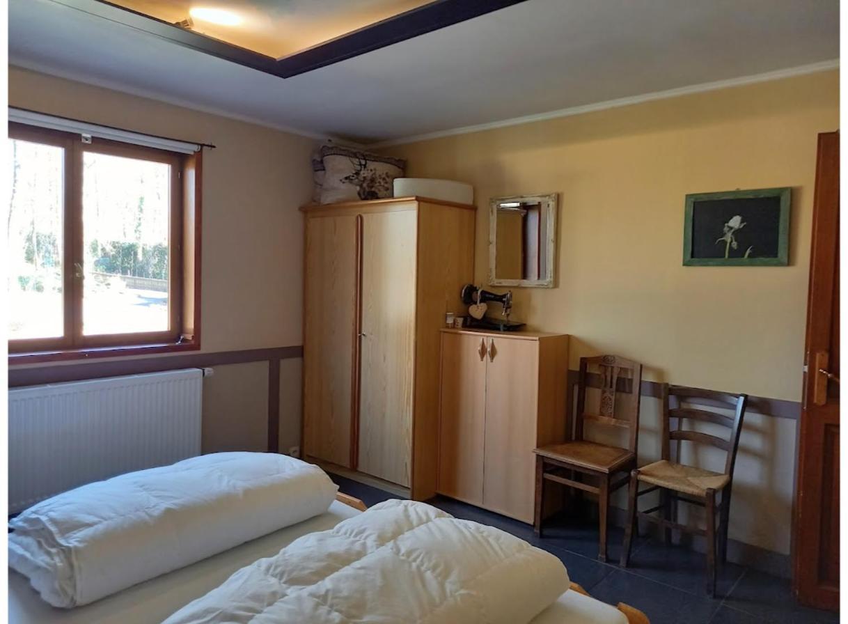 Holiday Home"Monsieur Nips" Érezée エクステリア 写真