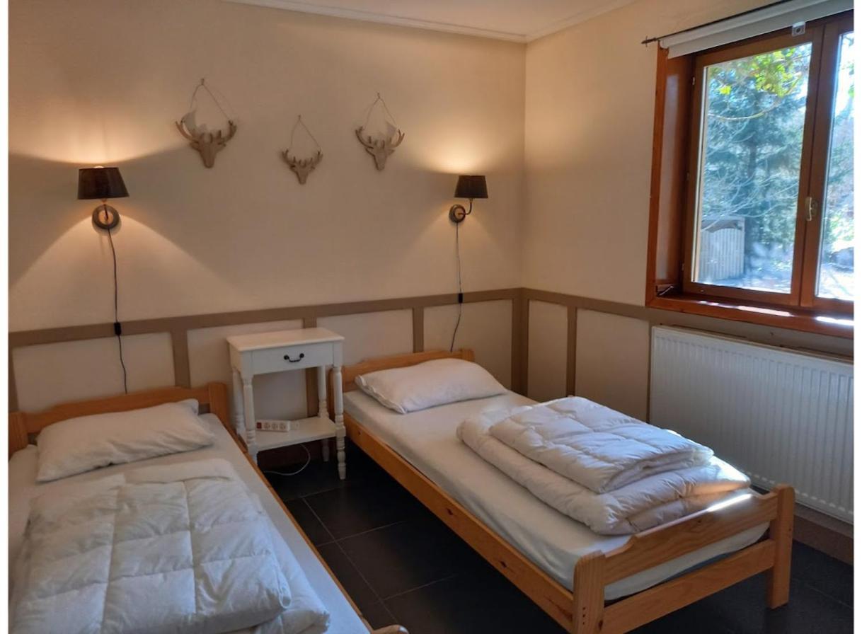Holiday Home"Monsieur Nips" Érezée エクステリア 写真